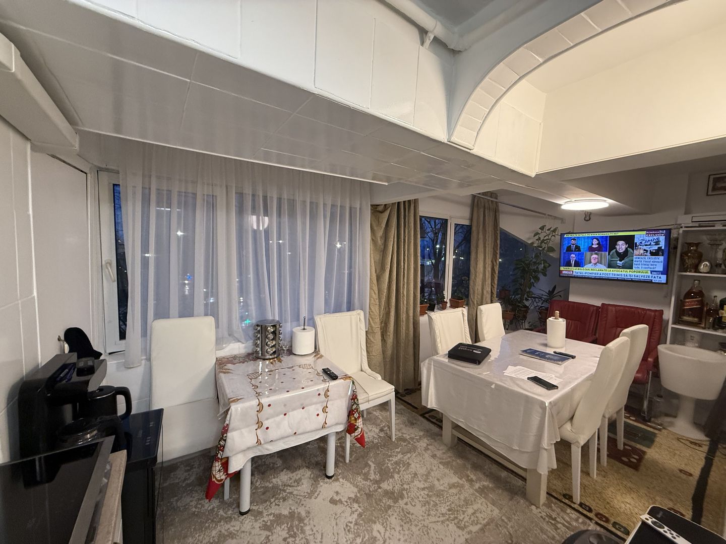 Ap 3 cam 90 mp -cu balcon - et 1- mobilat/utilat-langa Mega Mall - Poză 4