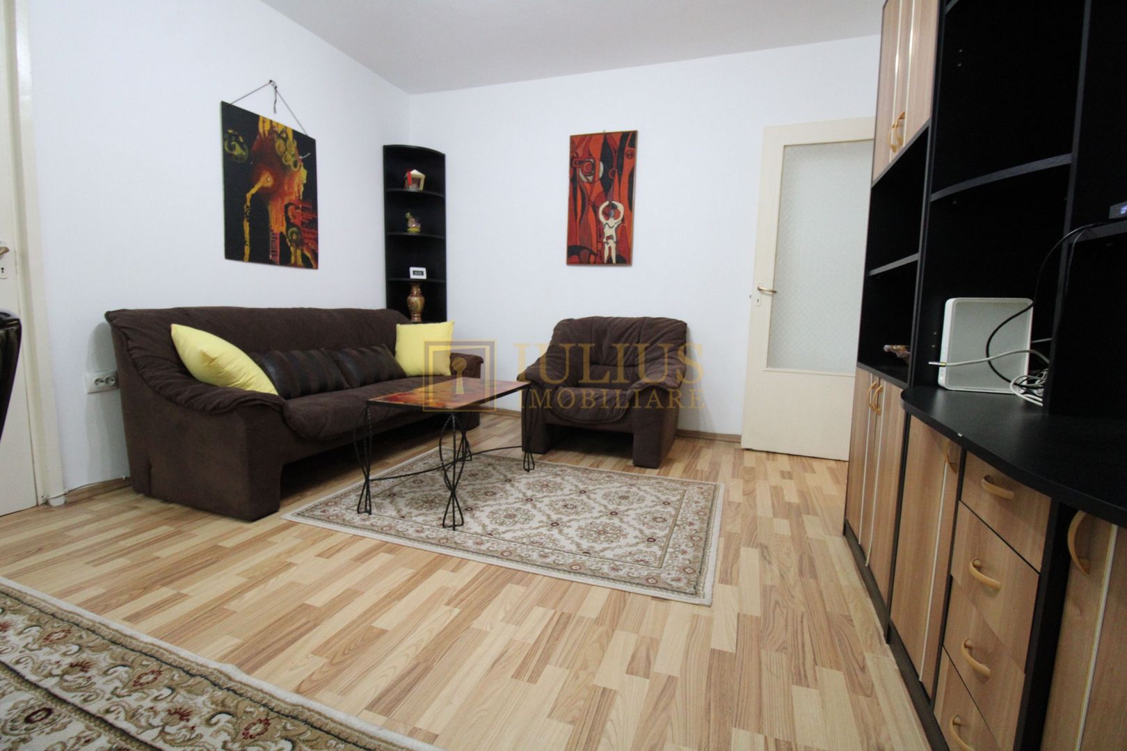 2 camere cu centrala proprie vizavi de Centrul Medical Alfamed - Poză 2