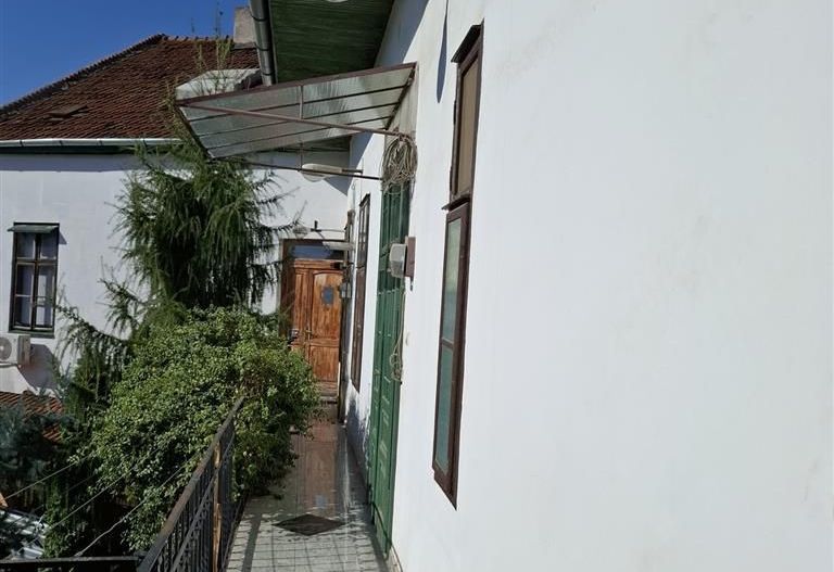 Semicentral 4 camere P-ta Maria-P-ta Sinaia et 1 - Poză 23