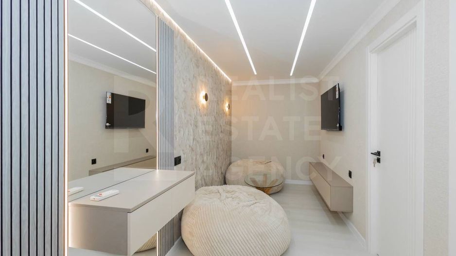 Vânzare, apartament, 2 camere, Strada Nicolae Milescu Spătarul,Ciocana - Poză 1