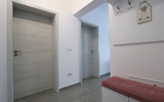 2 camere, centrala proprie, zona linistita - Poză 15
