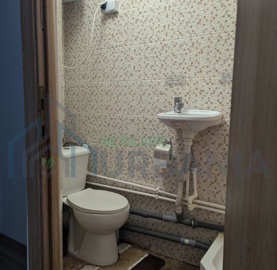 Vând camera de camin cu baie proprie - Poză 5