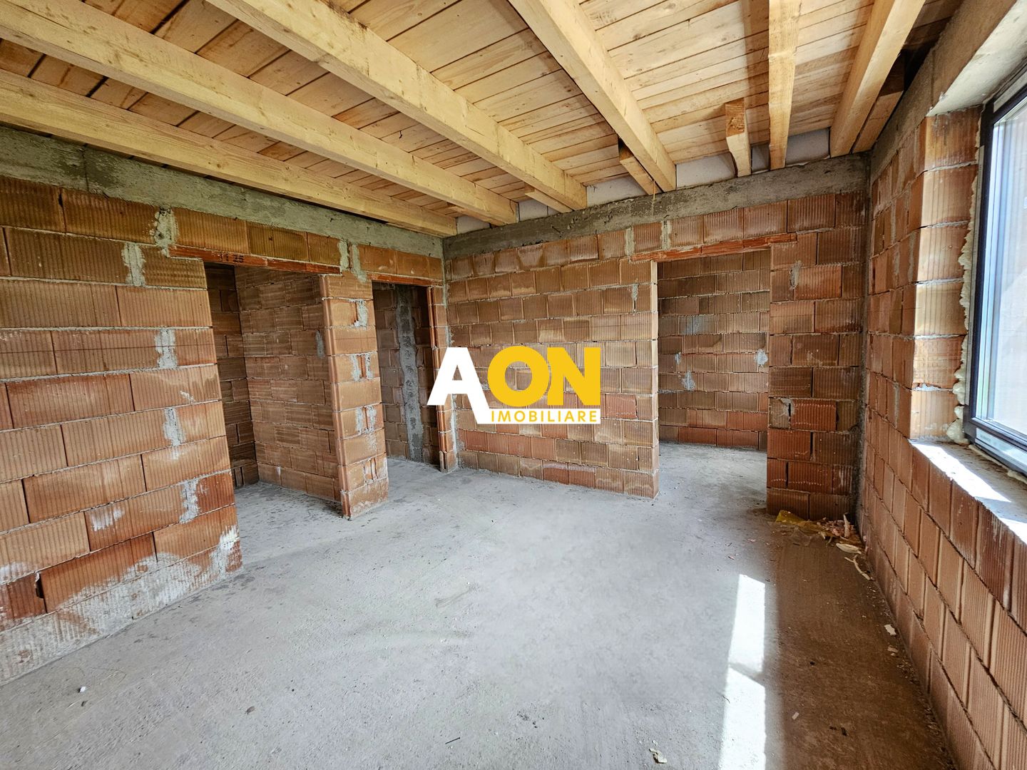 Casa semifinisata, 4 camere, 554 mp teren, Cetate - Poză 7