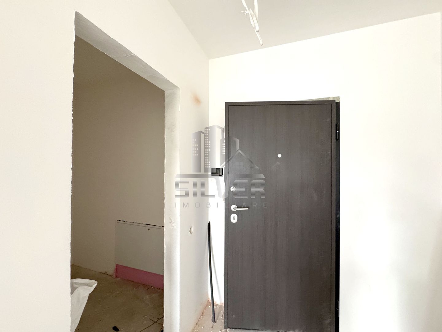 Apartament cu 3 camere/93 mp/CF/zona C-tin Brancusi. - Poză 21