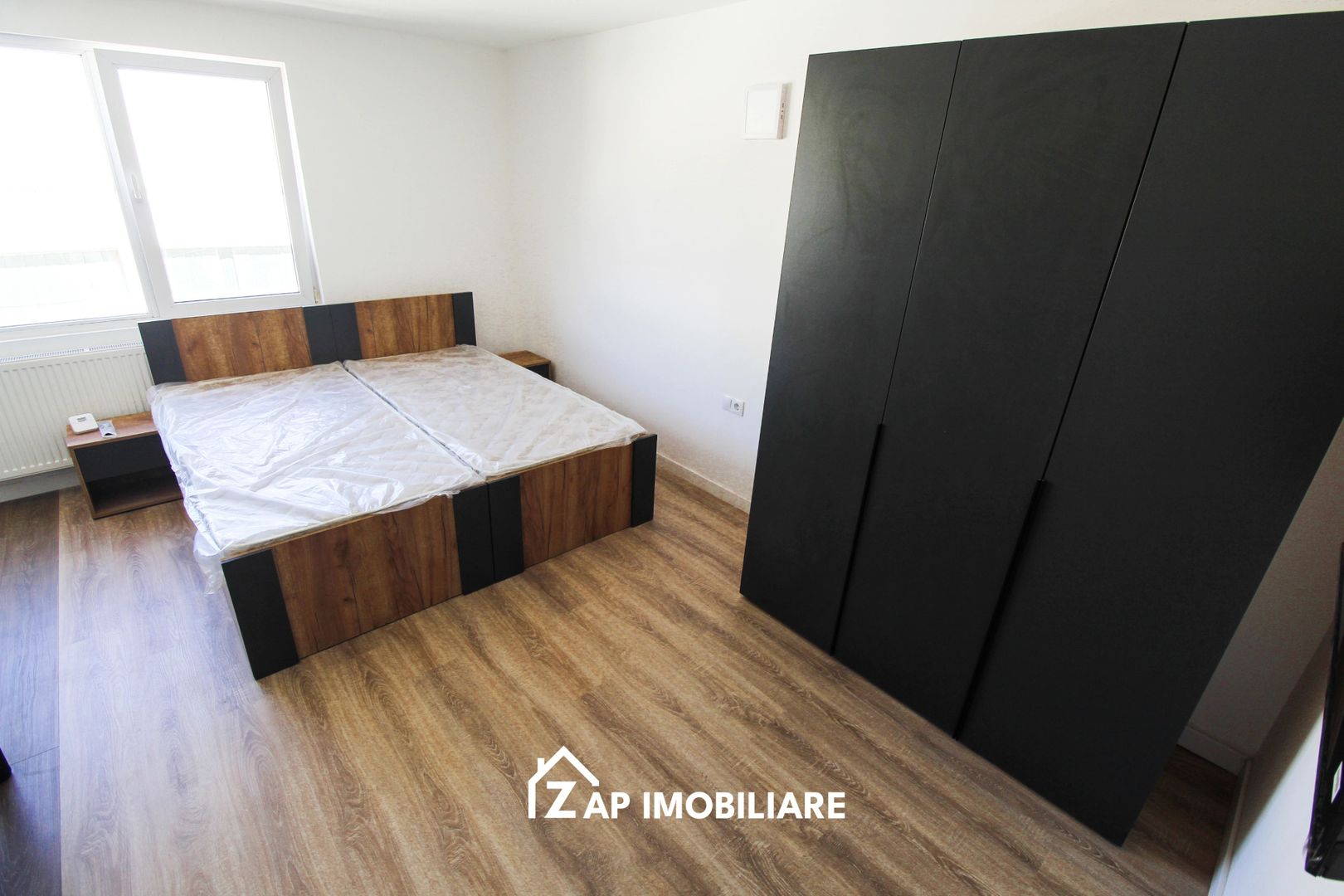 Spatiu de Birouri 100 mp - Renovat - Poză 14