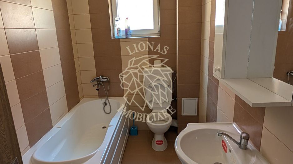 Apartament 2 camere-balcon-etaj 1-parcare-Zona Libertatii - Poză 4