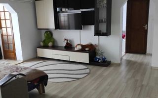 BRASADAS vinde ap 3 camere etajul 3/4. - Poză 1