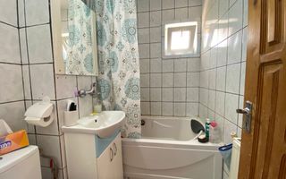 Apartament cu 3 camere, orientare V, zona Garii - Poză 8