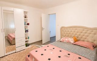 Apartament 4 camere Aradului etaj 2 - Poză 4