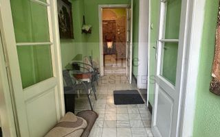 Apartament de Vanzare la Parterul unei case colective - Poză 4