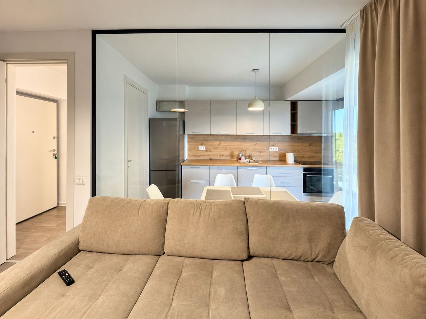 For Rent | Modern 2-Room Apartment | 55 sqm | Cloud9 Residence - Poză 8