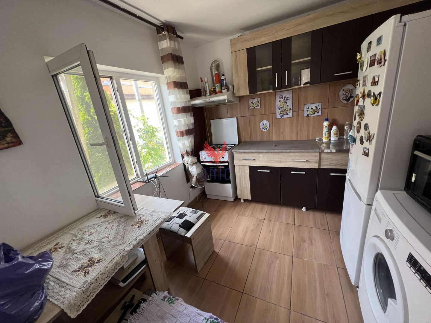 Casa Impartita in 3 Apartamente, Bariera Valcii - Poză 16