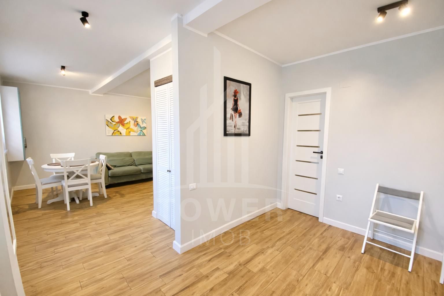 Casă cu 3 camere și curte - Zona Terezian - Poză 4