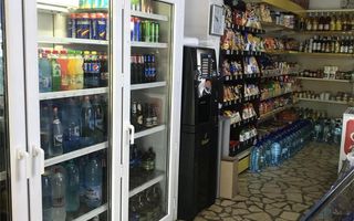 Spatiu com   casa - Sos Petricani - Poză 6