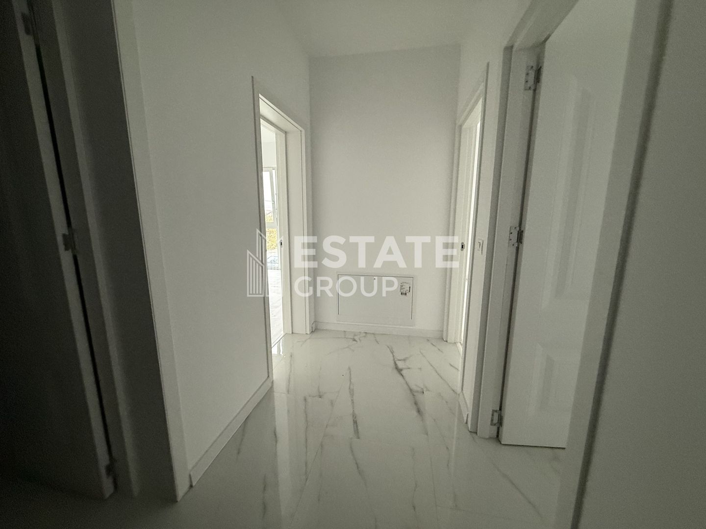 Apartament cu 3 camere in Dumbravita - Poză 7