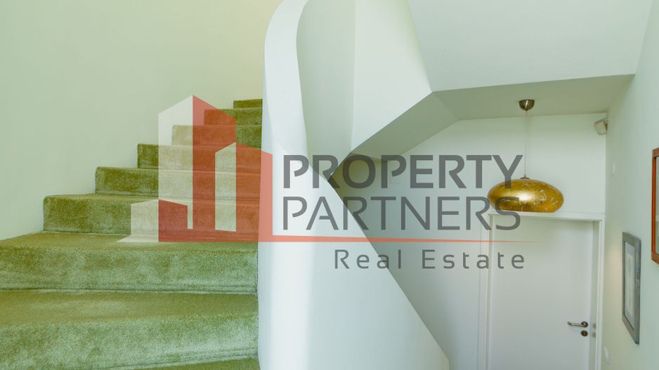 Vilă cu vedere panoramică – Central Brașov - Poză 15