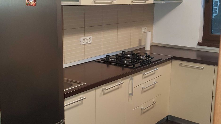 Dambovita - Parc Clabucet | 3 camere |  Decomandat | Garaj | Etaj Intermediar. - Poză 2