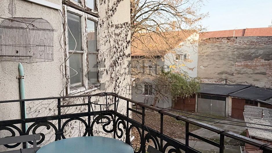 Apartament ultracentral cu 3 camere in Piata Unirii - Poză 12