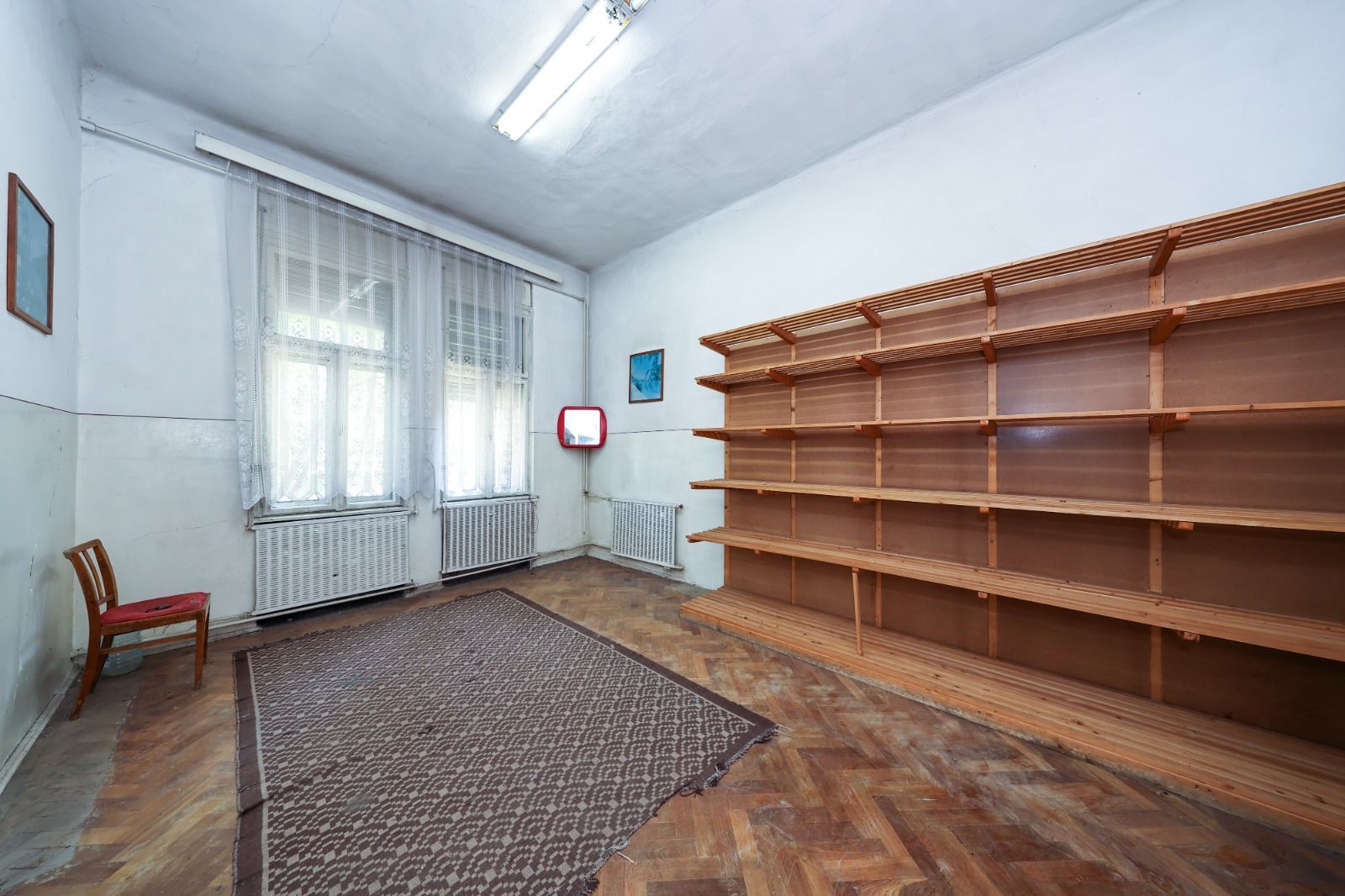 Casă spațioasă în centrul orașului Sfântu Gheorghe | Teren 1300 mp - Poză 16