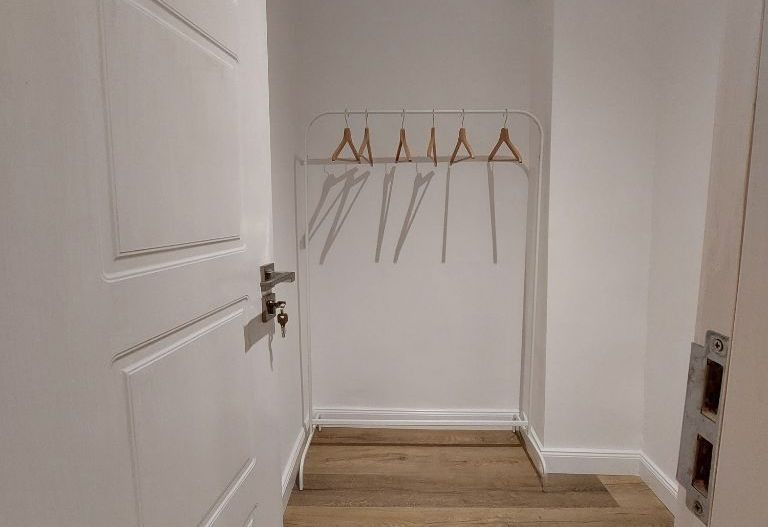 APARTAMENT  CENTRAL PIATA VICTORIEI - Poză 4