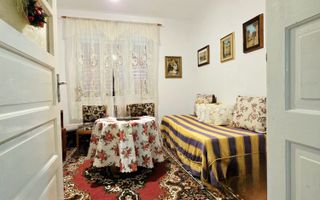 DE VANZARE CASA 5CAMERE ZONA CENTRALA TALMACIU - Poză 20
