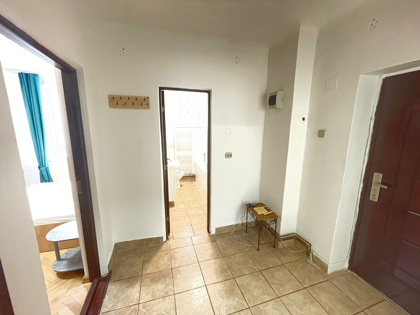 Apartament 2 Camere De Inchiriat | Decomandat | Central | The Office | Etaj 3/4 - Poză 4