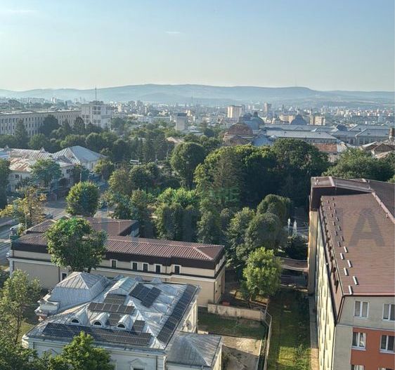 Apartament 4 camere, Copou, vedere panoramică asupra orașului - Poză 3