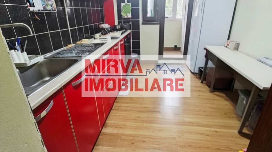 🔑 Exclusivitate! 2 camere decomandat, etaj 1 – zona Mărășești 🏡 - Poză 7