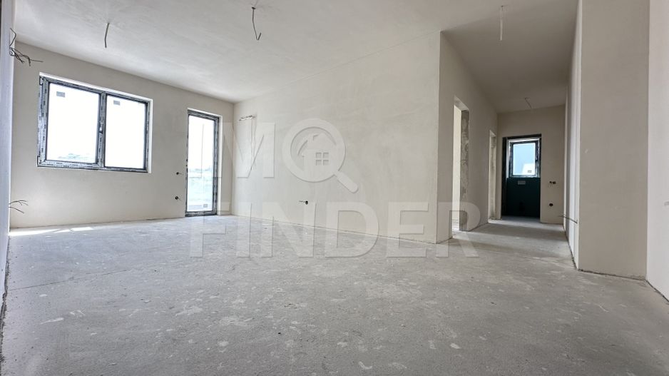 Vanzare apartament 3 camere 71 mp utili plus balcon , etaj 1 - Poză 1