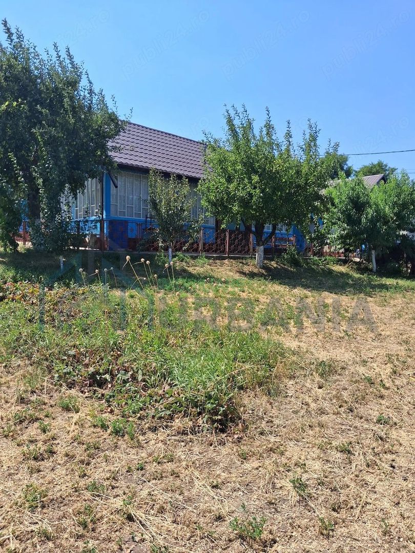 Casă locuibilă pe teren de 1.000 mp în Vânători-Popricani, la 8 km de Iași - Poză 2