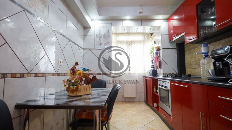 Apartament cu 3 camere de vanzare | Vest, Ploiesti | Comision 0% - Poză 3