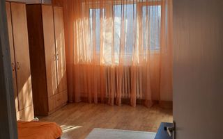 VANZARE GARSONIERA COMPLET UTILATA I LIBERA I ZONA BULEVARDUL GHENCEA - Poză 1