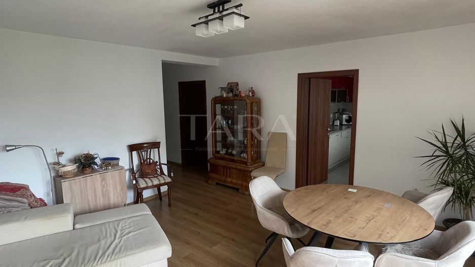 EXCLUSIVITATE. Confortul unei case. Eleganța unui apartament. - Poză 6