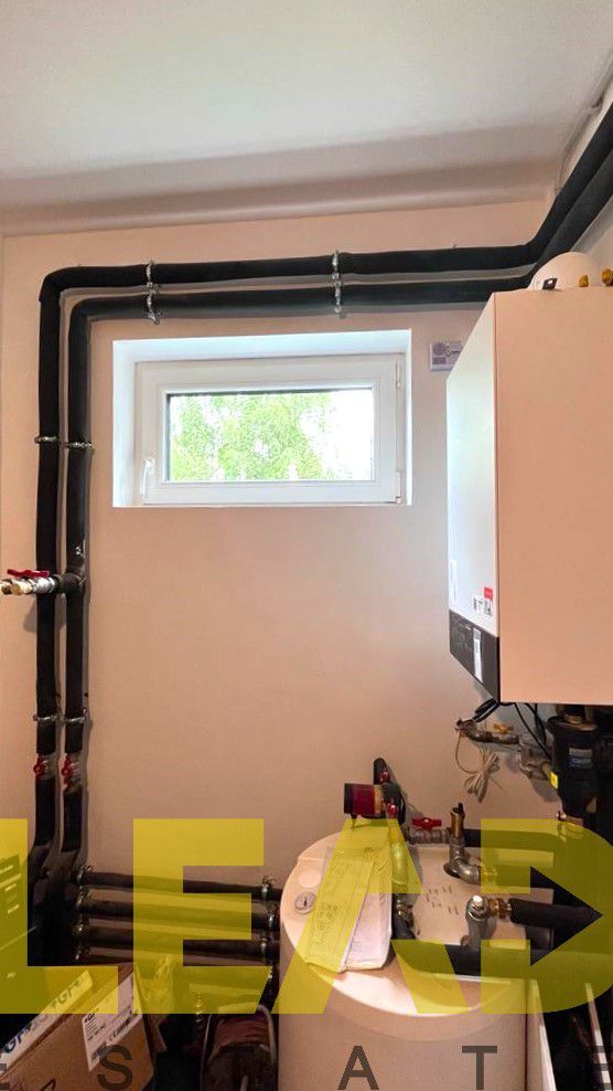 Casa renovata complet! 210 mp utili pe teren de 548 mp! - Poză 24