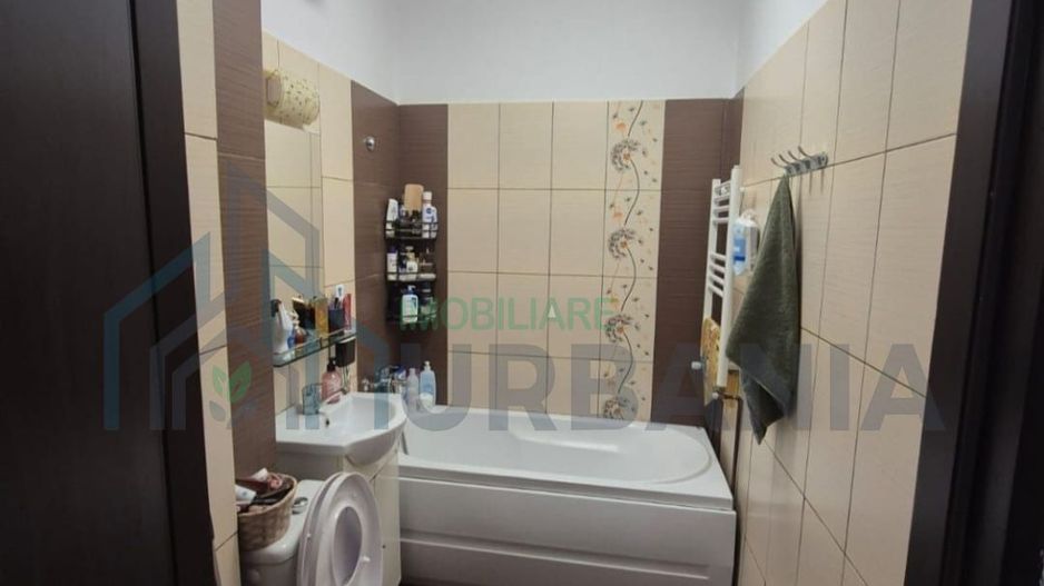 Proprietar 2camere Tătărași Flora - Poză 6