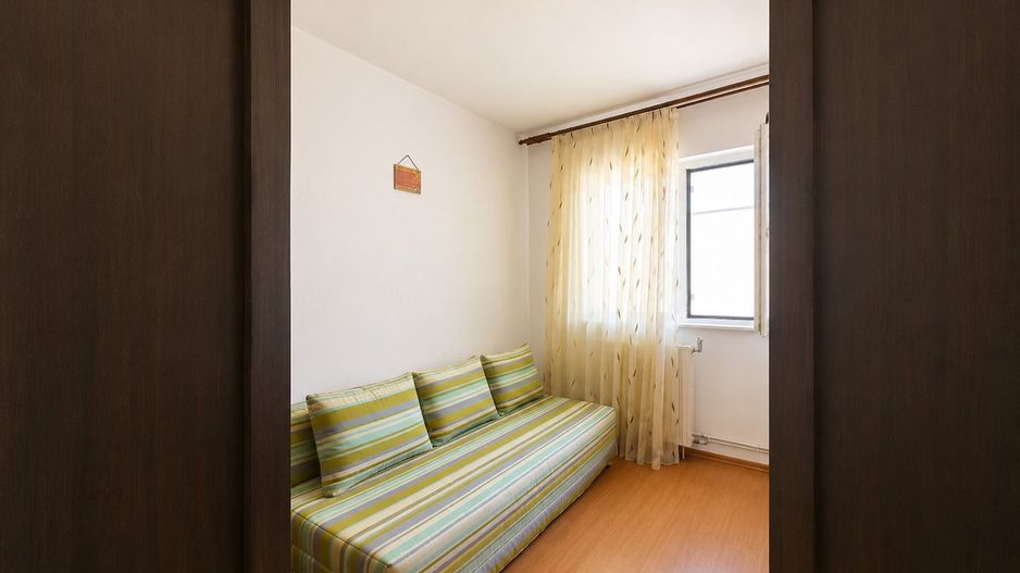 Apartament cu 4 camere de vânzare Coiciu - Poză 10