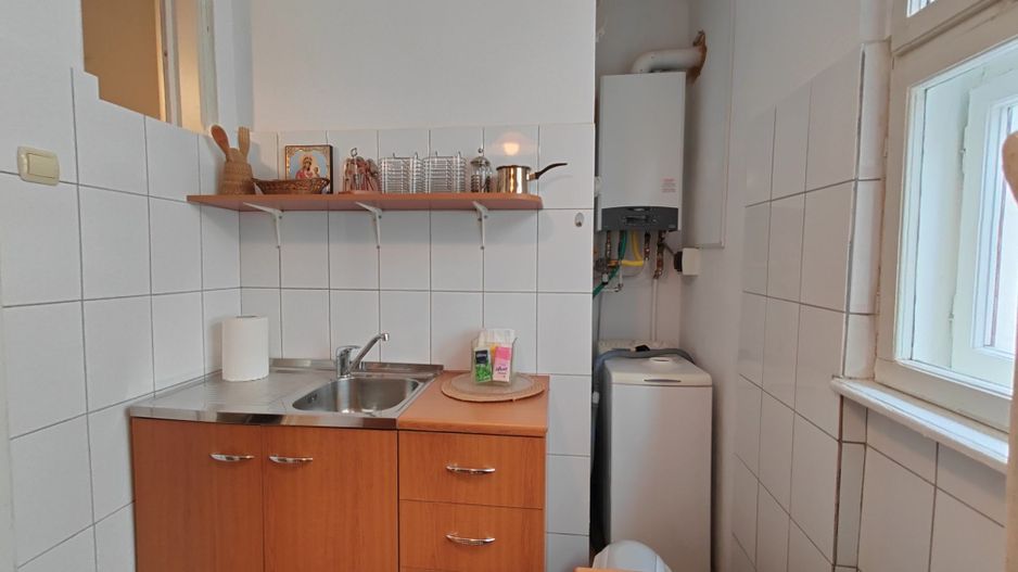 Apartament interbelic elegant cu terasă, pe Vasile Lascăr – lângă Dacia - Poză 14