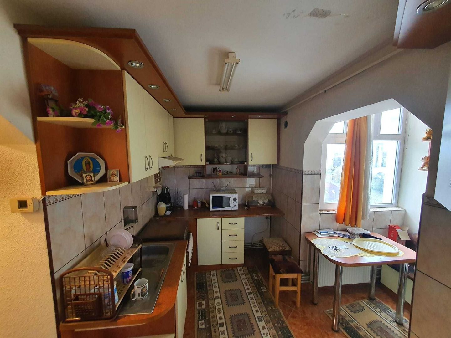 Apartament 3 camere, 75 mp, garaj, boxa subsol - Poză 6