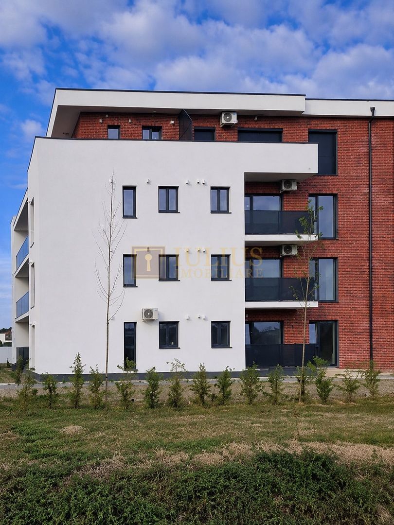 Prima inchiriere| 2 camere| zona Mehala/ Torontalului| loc de parcare| balcon - Poză 12