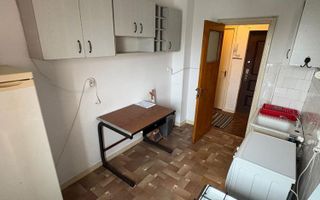 Apartament lângă IOR, 5 min metrou, etaj 9, preț negociabil - Poză 8