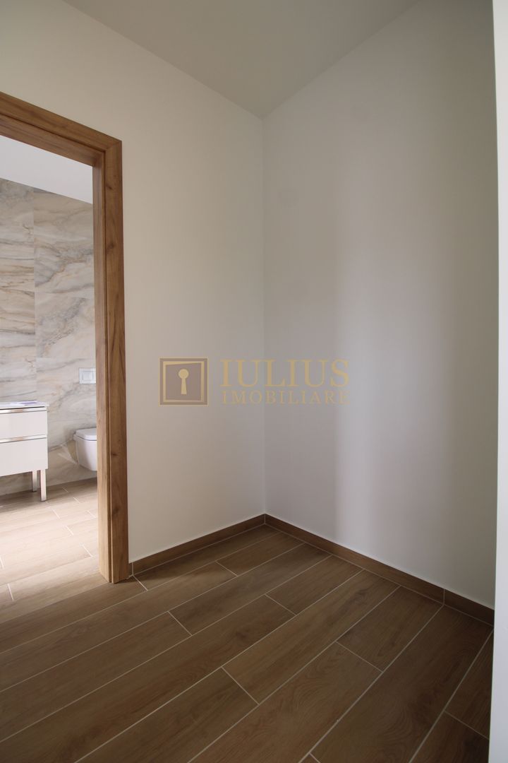 Casa zona Lunei, 5 camere + 3 bai, centrala proprie, rezidential sau birouri ! - Poză 27