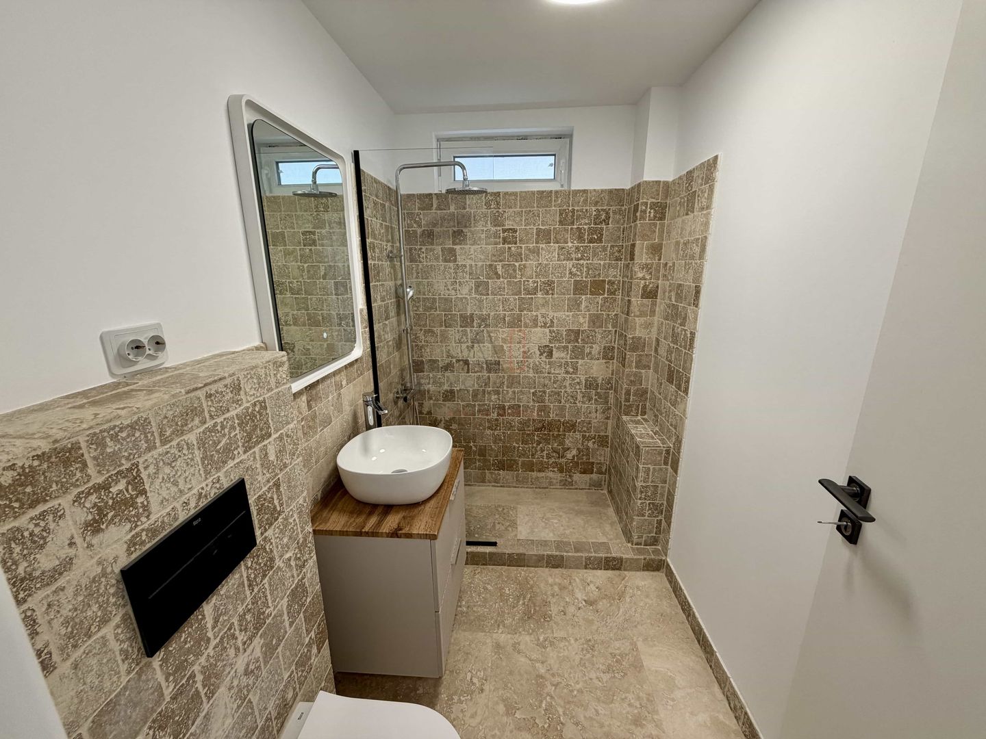 3 Camere  Complet Revovat |2025| Mutare Rapida| - Poză 11