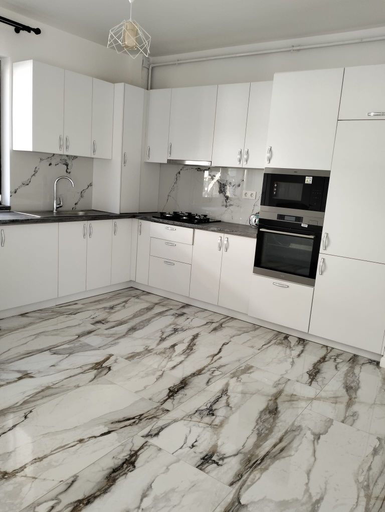 Apartament în Asociație de 6 Zona Aurel Vlaicu - Poză 2