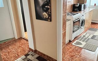 De inchiriat apartament cu 2 camere, etaj 1, zona Neacsu, 400 euro - Poză 6