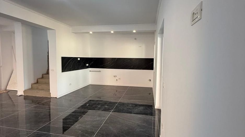 Duplex  3 dormitoare -zona centrala - Dumbravita - Poză 5