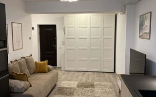 Apartament 2 camere, zona Copou, modern, cu lift - Poză 1