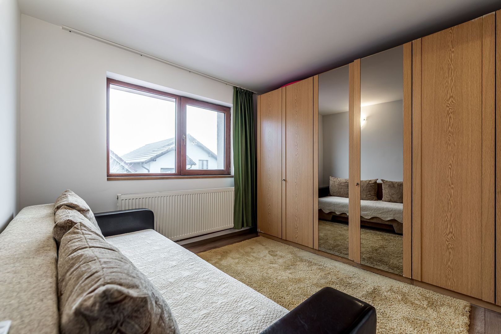 Vilă modernă 4 camere,  3 bai – Zimandcuz, jud. Arad - COMISION 0 - Poză 4