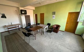 Proprietate compusă din 2 case - Poză 9