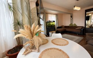 Apartament 2 camere cu 2 balcoane si parcare subterana, Str. Eroilor - Poză 1