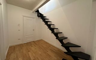 Vila Eleganta cu Piscină și Finisaje Premium în Zona Rezidentiala Iancu Nicolae - Poză 10